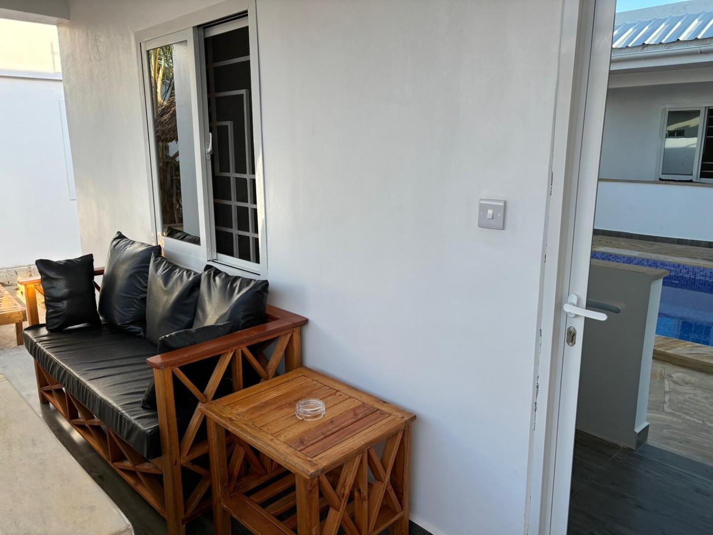 Diamond White Resort Нунгви Екстериор снимка
